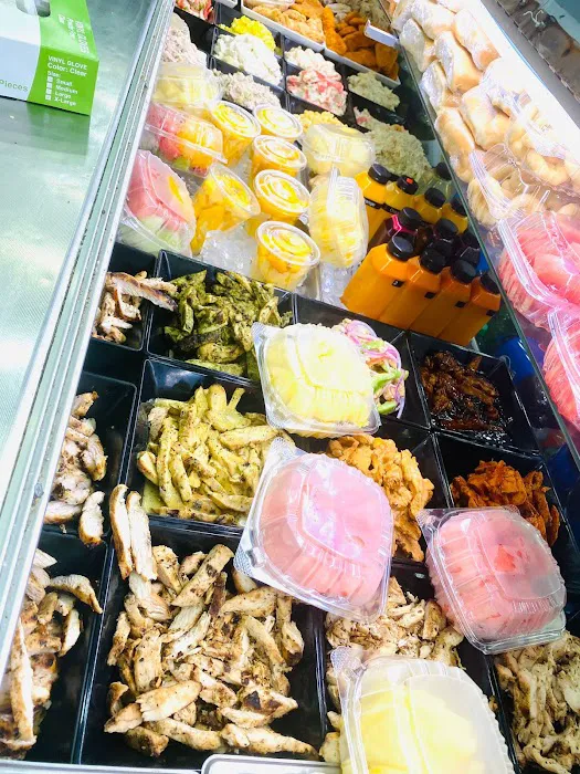 Healthy Organic Deli Picture 10