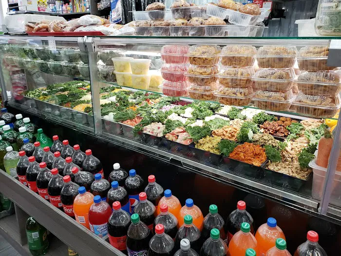 Healthy Organic Deli Picture 2