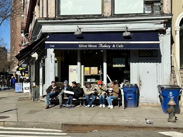 Silver Moon Bakery Picture 9