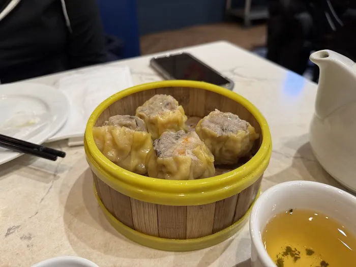 Moon Kee Restaurant Picture 4
