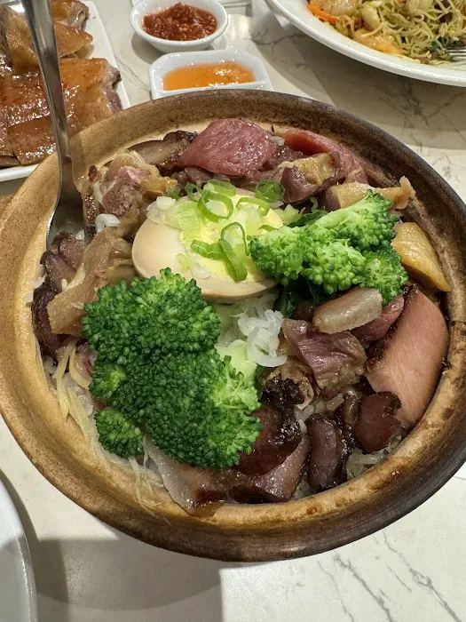 Moon Kee Restaurant Picture 5