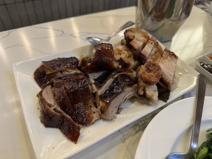 Moon Kee Restaurant Picture 7