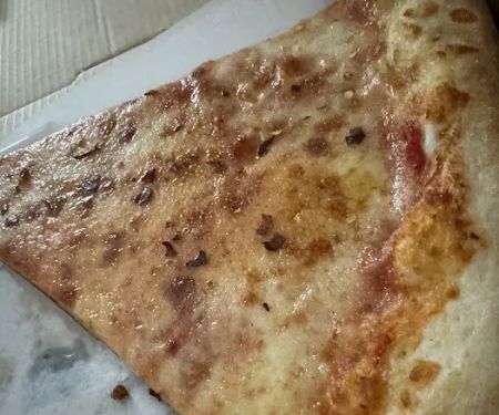 Cheesy Pizza
