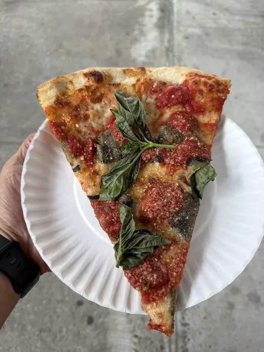 Sal and Carmine Pizza Picture 9
