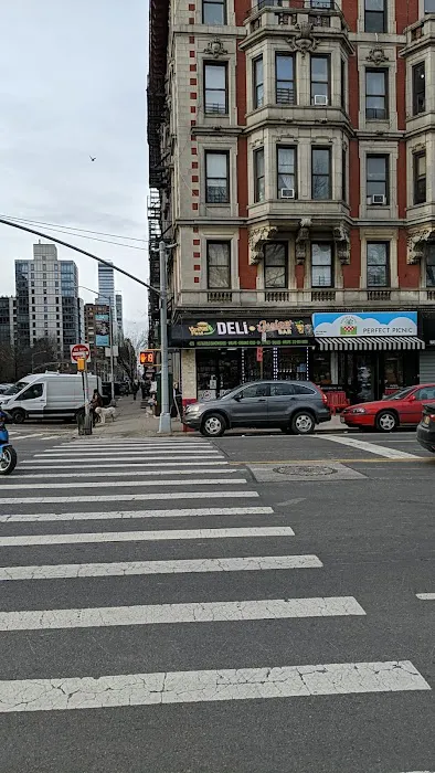 Central Park Deli Picture 1