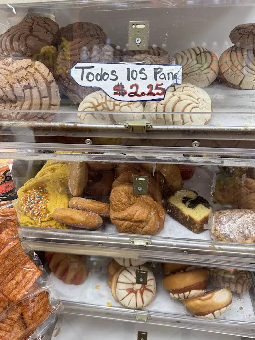 Mexican Deli Inc. Picture 4