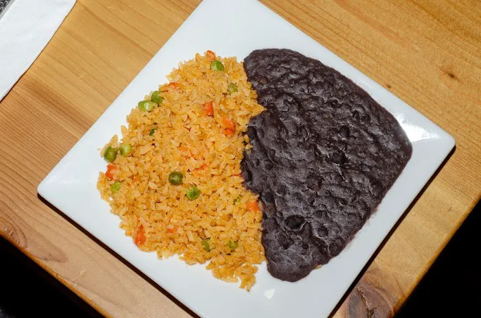 El Tepeyac Taqueria Picture 1