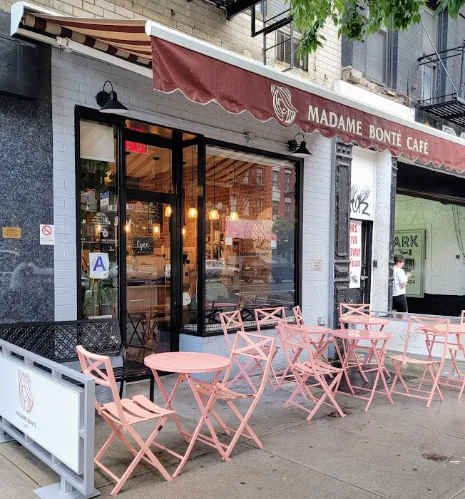 Madame Bonté Café Picture 7