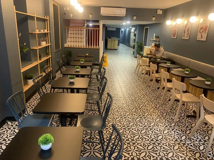 Madame Bonté Café Picture 5