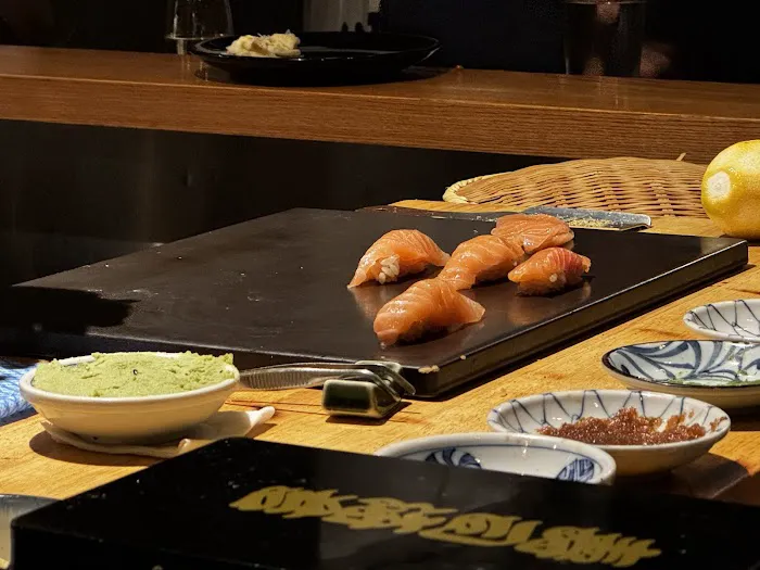 Sushi W - UES Picture 3