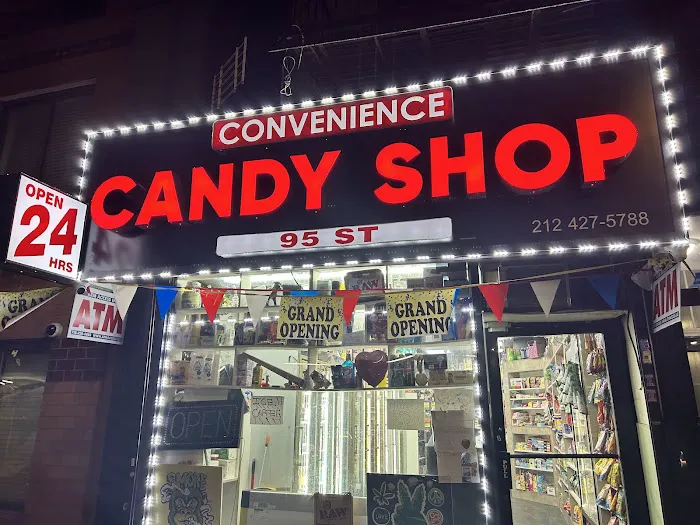 Convenience Candy Shop Picture 1