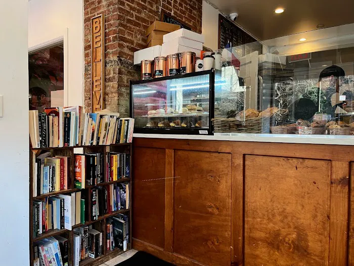 Frenchy Coffee NYC Picture 8