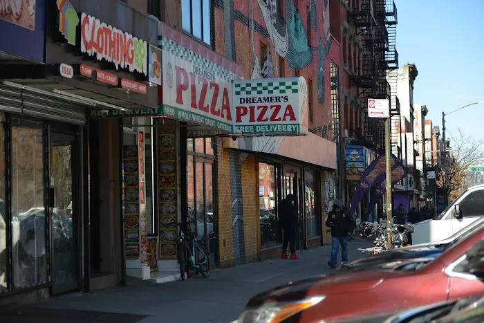 Dreamer's Pizza Picture 8