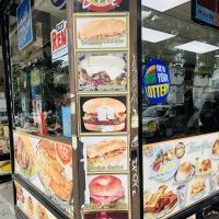 Meera Deli ico