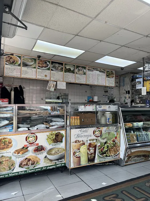 Meera Deli Picture 5