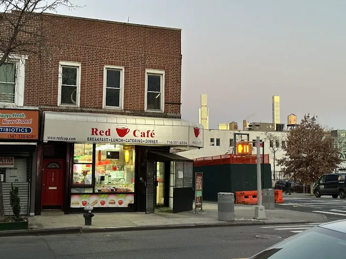 Red Cup Cafe Picture 7