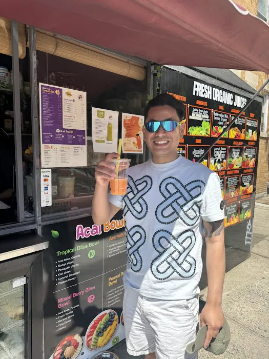 LIC Juice Station Picture 3