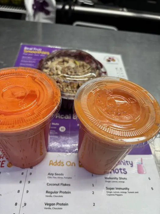 LIC Juice Station Picture 6