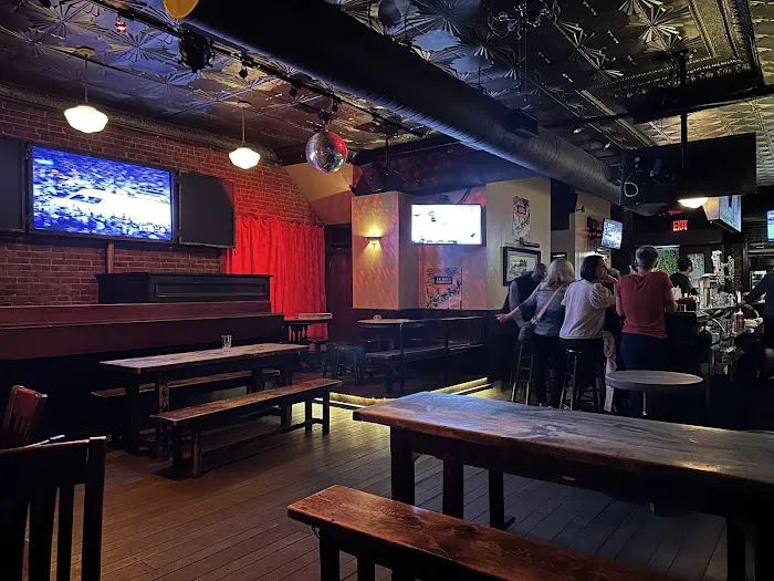 LIC Bar Picture 6