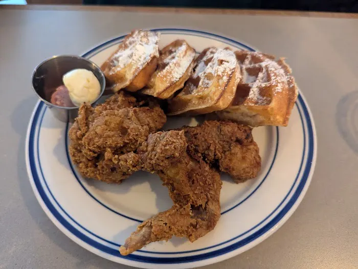Sweet Chick Picture 1