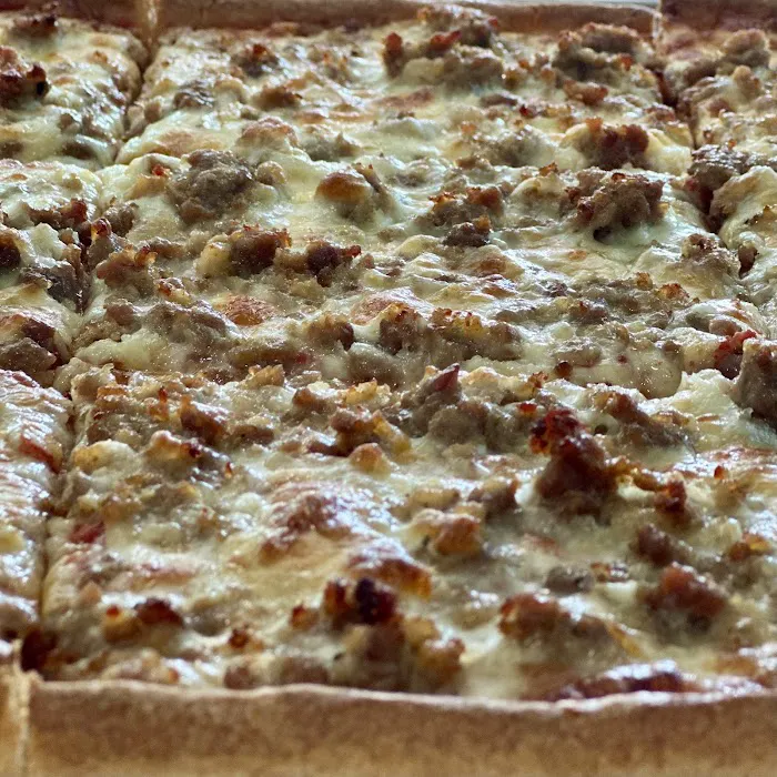 Court Square Pizza Picture 7