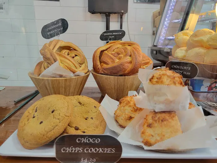 D'lioz Bakery ( HANDMADE ) Picture 6