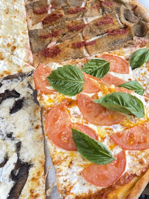 Traviata Pizza II Picture 2