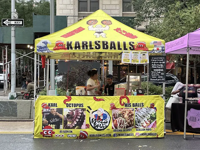 KARLSBALLS Picture 6