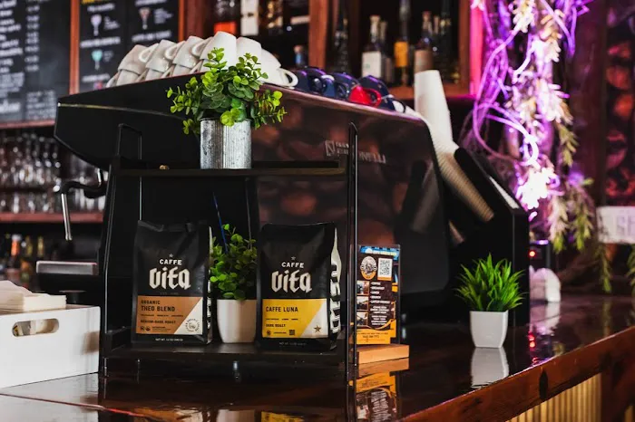 City Coffee & Bar Picture 10