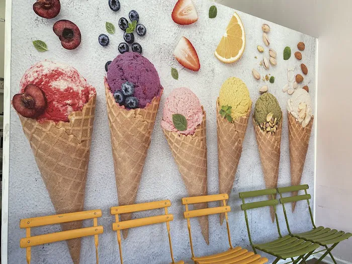 Trudy's Ice Cream Picture 6