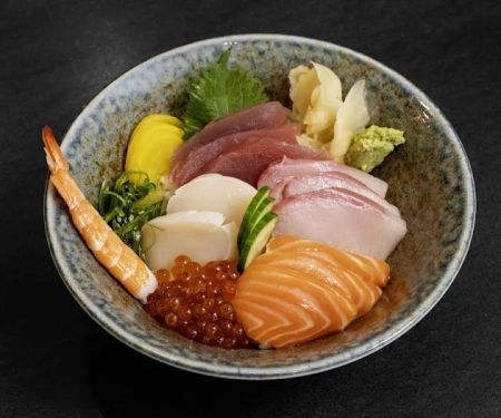 Mangetsu Sushi