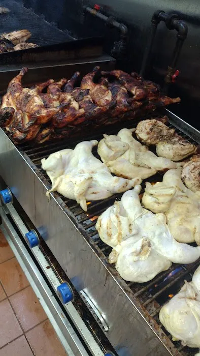 Chirping Chicken- now (CHICKEN FEASTIN) Picture 1