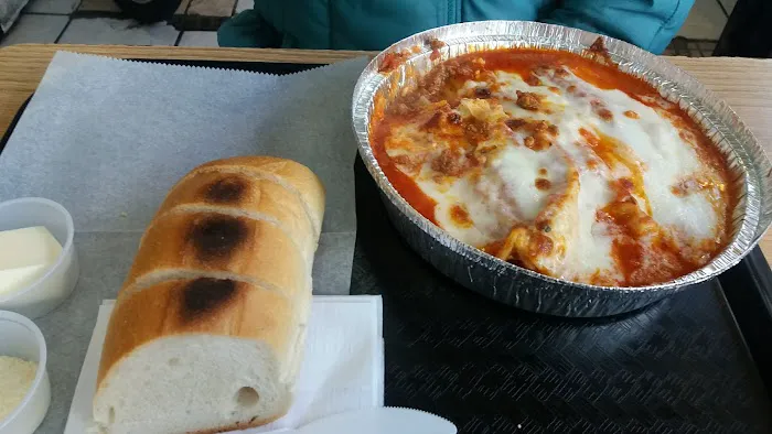 Giovanni's Pizza Picture 8