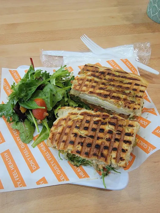 Eat'me n Go NY Picture 9