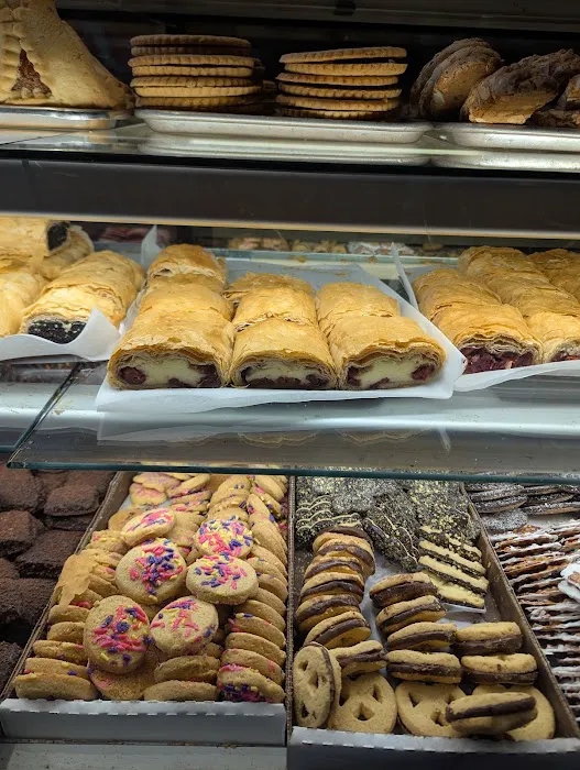 The Hungarian Pastry Shop Picture 1