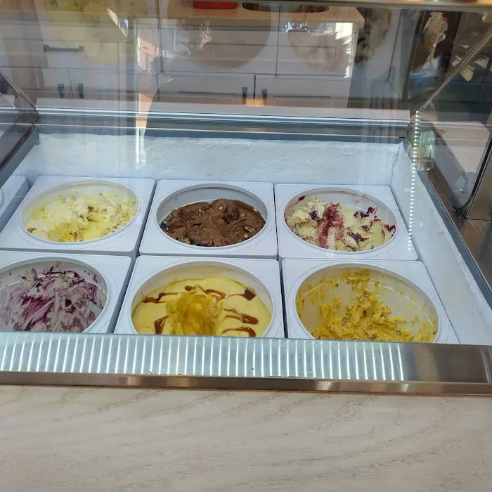 Sugar Hill Creamery Picture 4