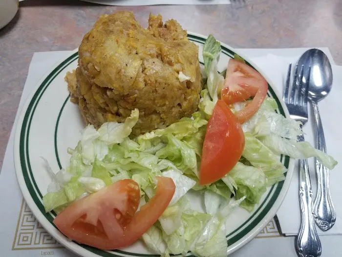 LA ISLA RESTAURANT Picture 4