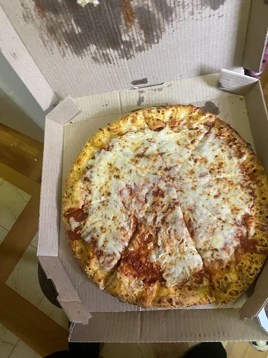 Little Caesars Pizza Picture 3