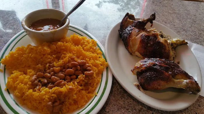 Lechonera Tropical & Grill Picture 1