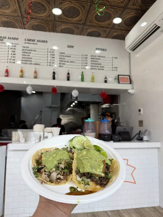 Taqueria Al Pastor Picture 2