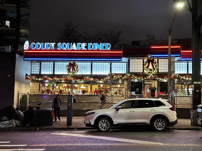 Court Square Diner Picture 3