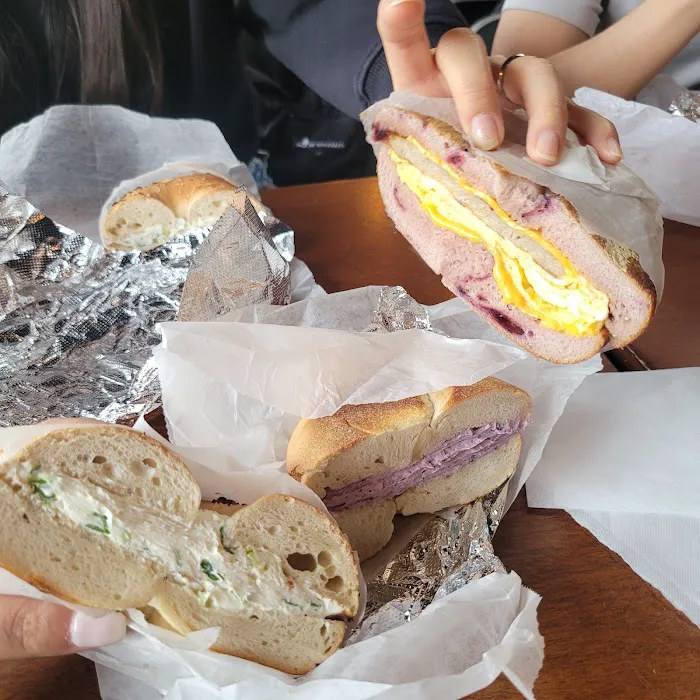 We Bagel & Lunch Picture 5