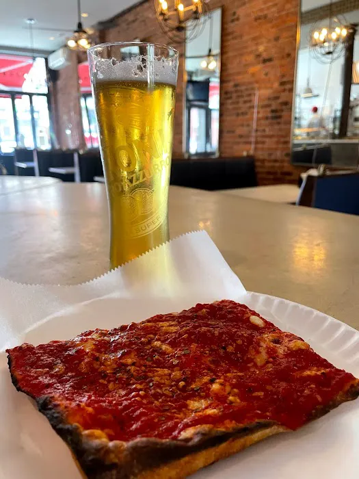 Centro Pizza Bar & Italian Kitchen Picture 5