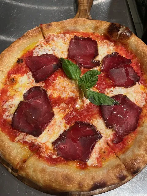 mercato LIC Pasta Pizza Vino Picture 8