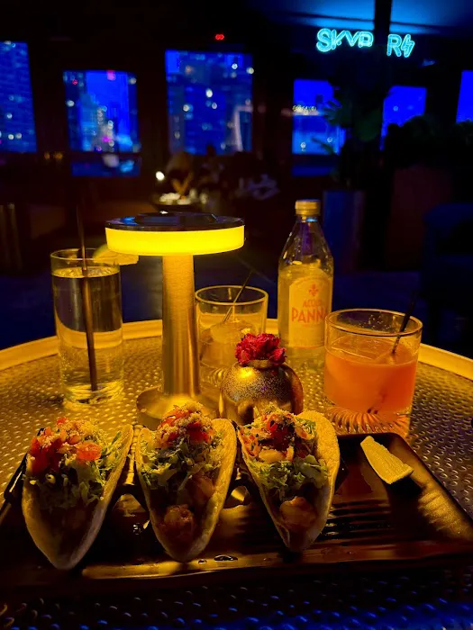 Skybar Rooftop and Lounge Picture 6