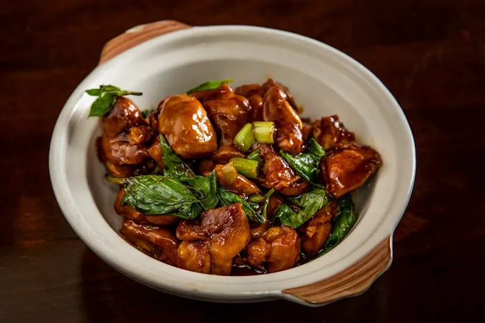 Han Dynasty Long Island City Picture 7