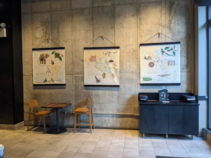 Starbucks Picture 8