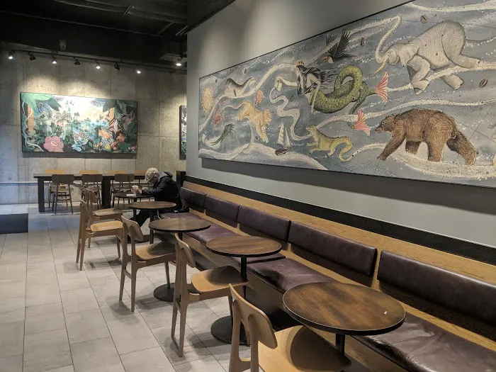 Starbucks Picture 10