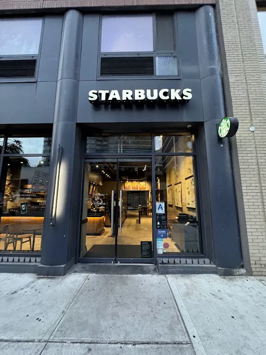 Starbucks Picture 6