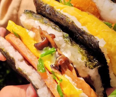 UniRice LIC /Japanese Okinawa Onigiri